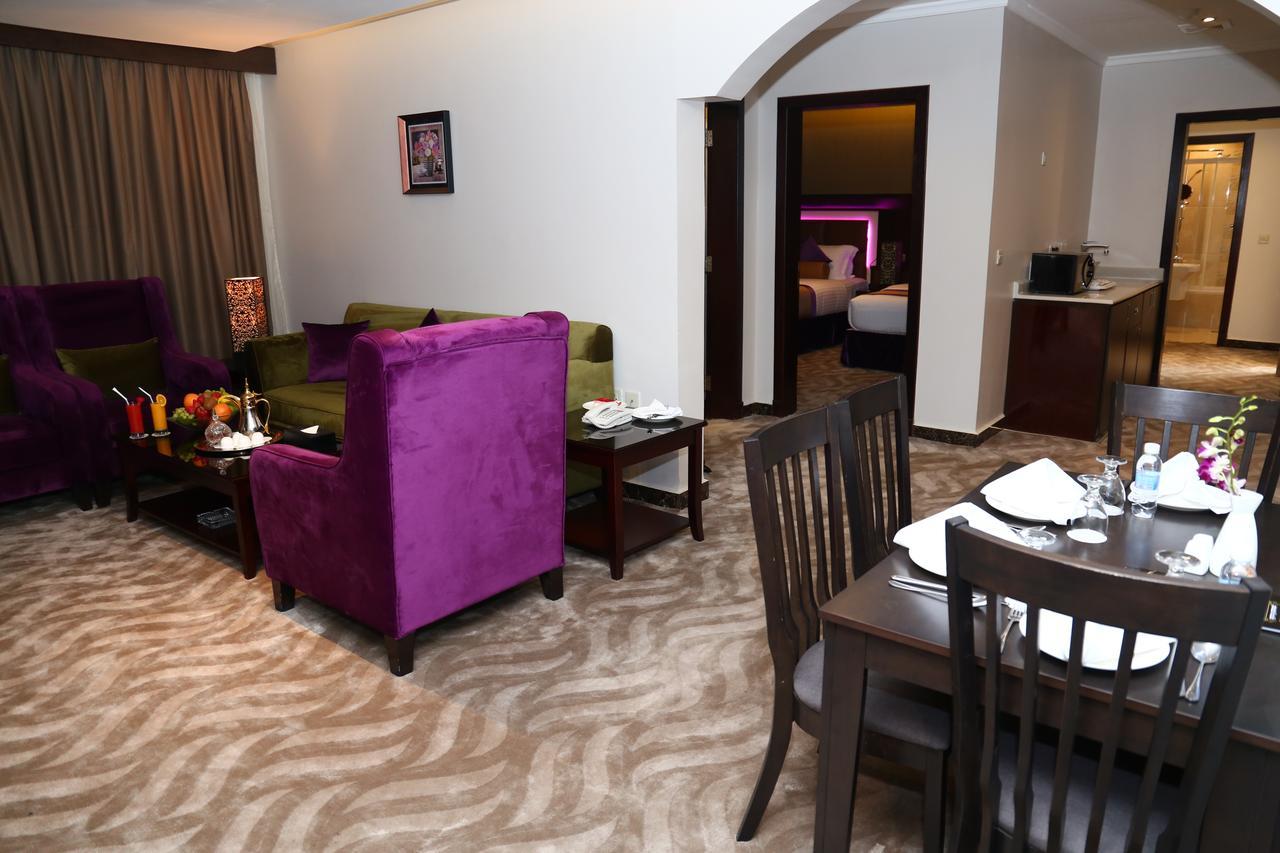 Golden Bujari Hotel Αλ Κομπάρ Εξωτερικό φωτογραφία