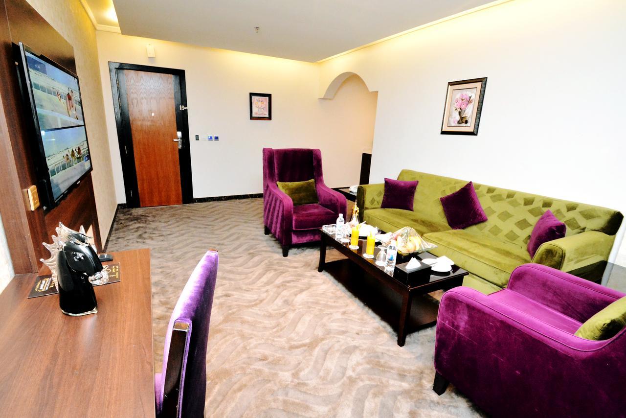 Golden Bujari Hotel Αλ Κομπάρ Εξωτερικό φωτογραφία