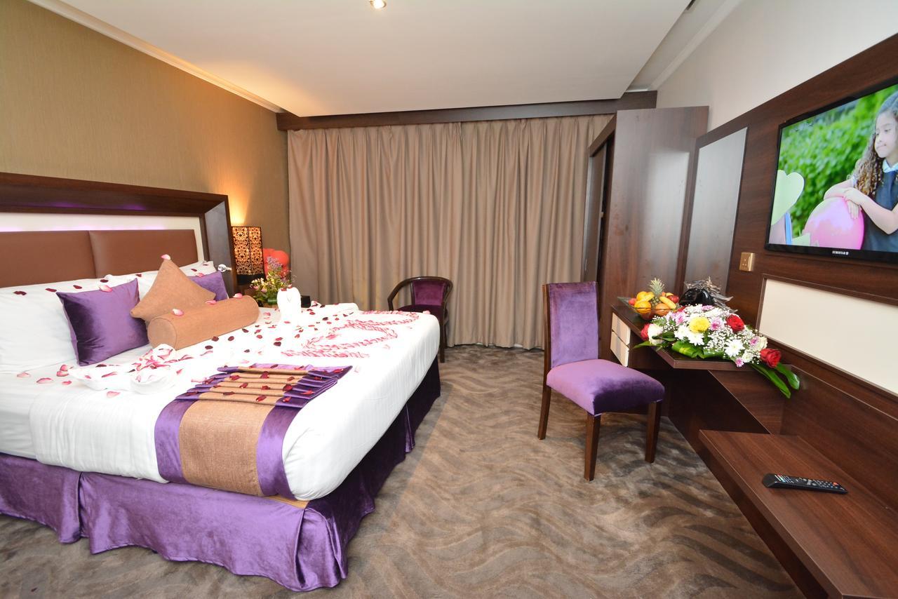 Golden Bujari Hotel Αλ Κομπάρ Εξωτερικό φωτογραφία
